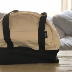 Kate Spade Saturday Weekender